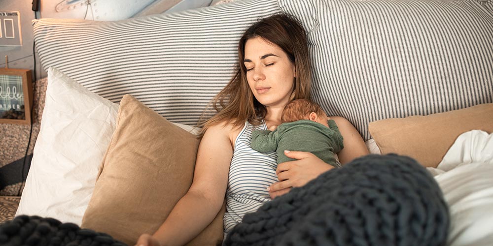 How to sleep better & rest: new parents